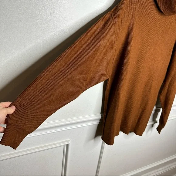 Free People Women’s Softly Structured Tunic Sweater in Tobacco Womens X-Small - Picture 3 of 9